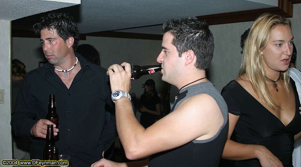 QwebecExpo2004_toga-party_014.jpg